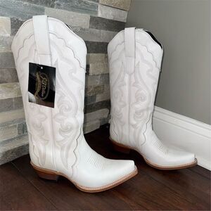 JB Dillon Women's White Western Cowgirl Boots Size 8.5 Pull On Yellowstone